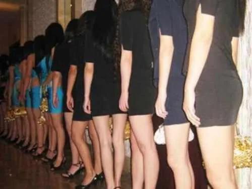 女孩儿有纹身，就得受到歧视么？